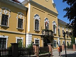 A "sárga ház"